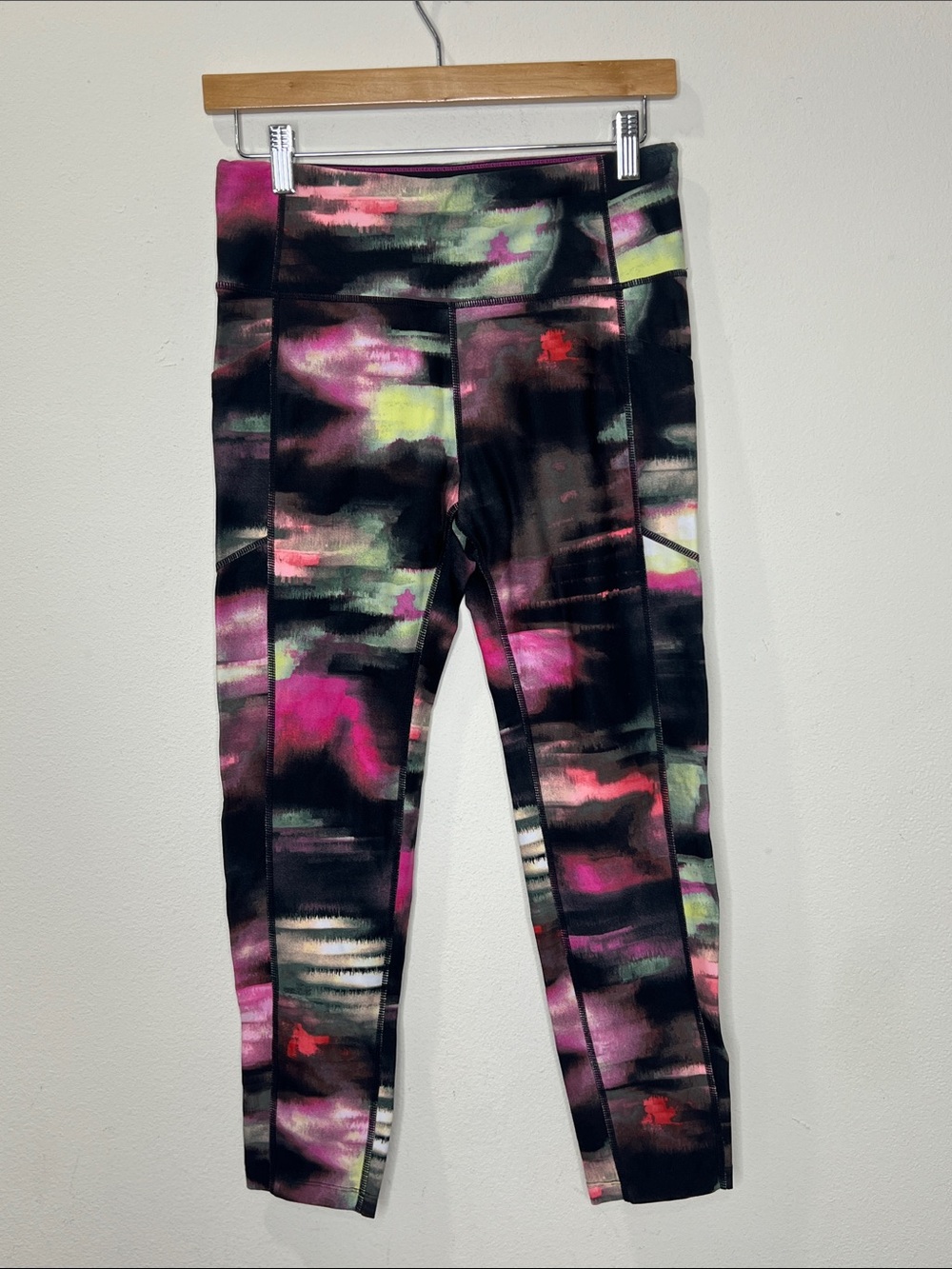 Calvin Klein Performance Wick Women’s Black, Pink & Lime Abstract Print Leggings